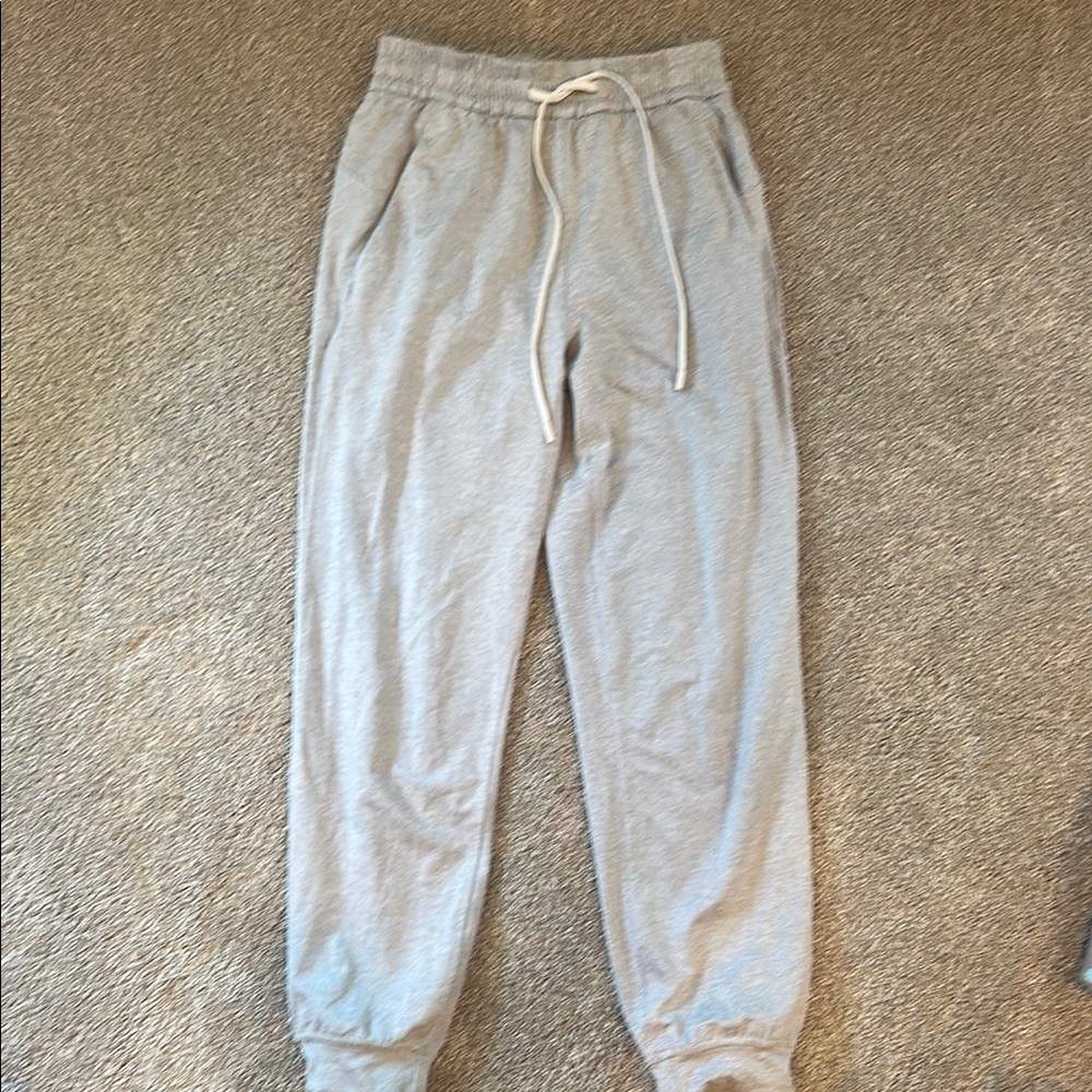 Lululemon size 0